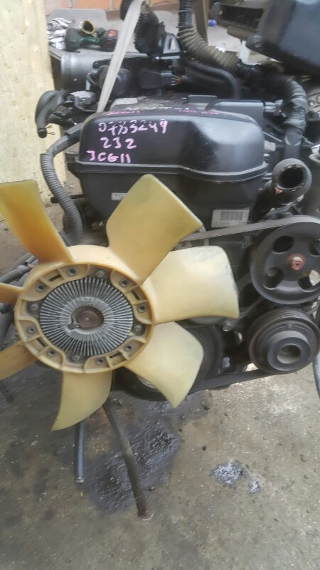 Двигатель Toyota Progres JCG11 2JZGE