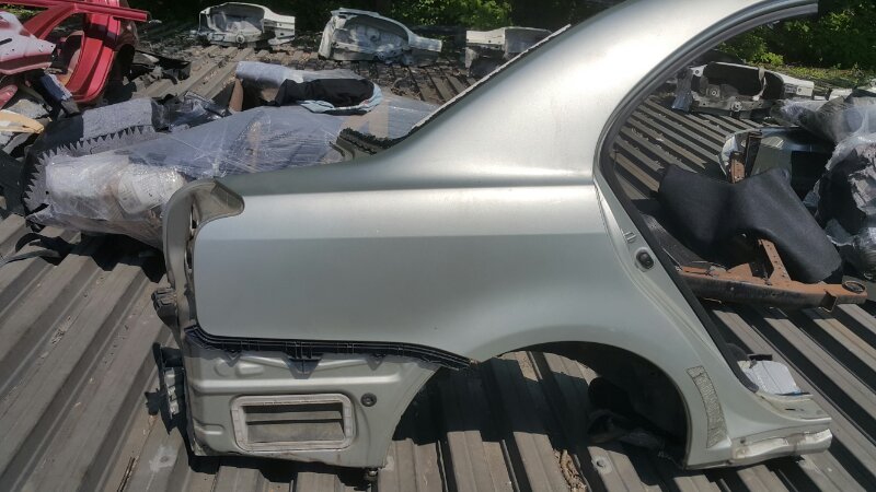 Крыло TOYOTA AVENSIS AZT250 2003 заднее правое (б/у)