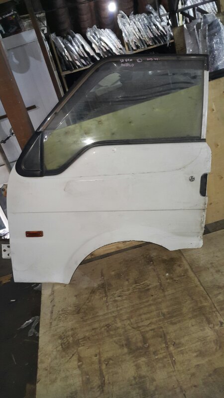 Дверь MAZDA BONGO SK82M передняя левая (б/у)