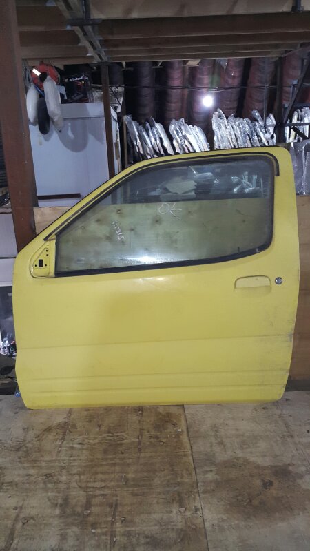 Дверь SUZUKI SWIFT HT81S передняя левая (б/у)