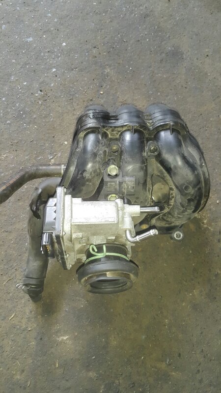 Коллектор впускной TOYOTA PASSO KGC35 1KR (б/у)