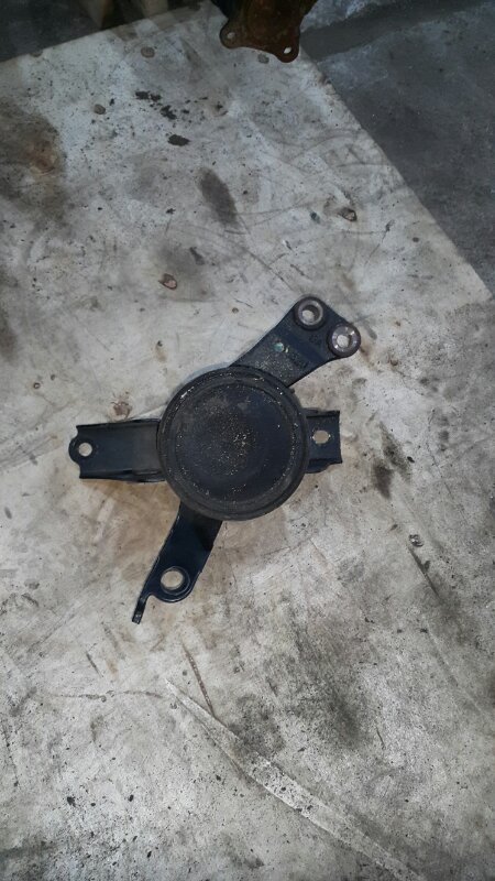 Подушка двигателя TOYOTA VITZ SCP90 2SZ (б/у)