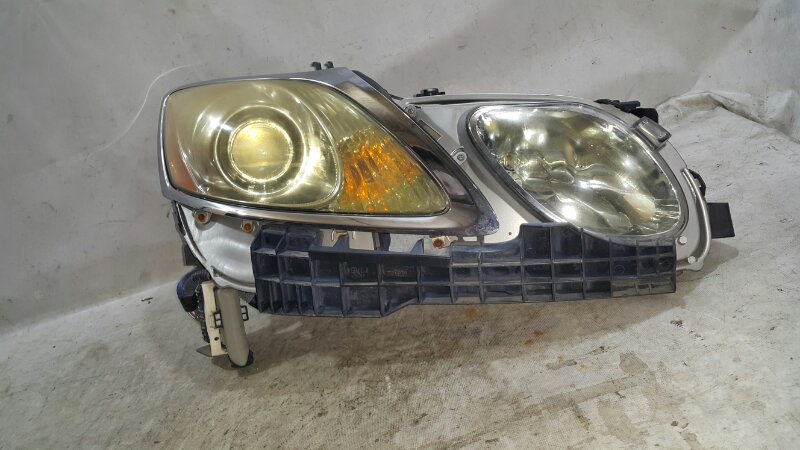 Фара LEXUS GS350 GRS191 правая (б/у)