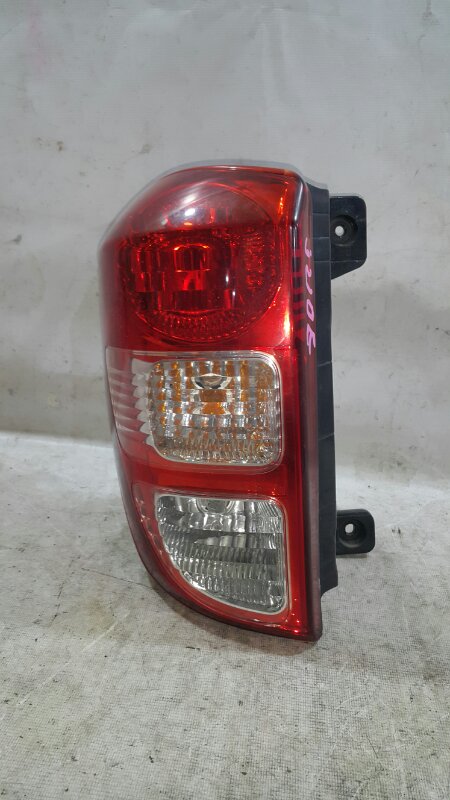 Стоп TOYOTA RUSH J210E задний левый (б/у)