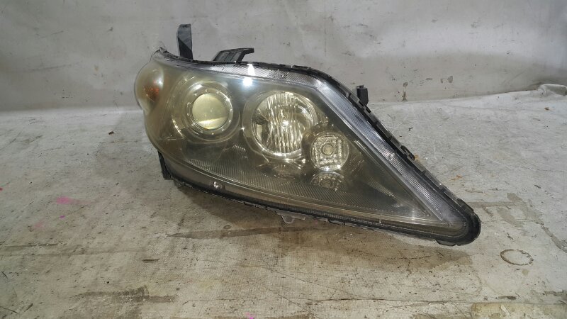 Фара HONDA ELYSION RR1 правая (б/у)