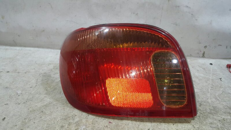 Стоп TOYOTA VITZ NCP15 левый (б/у)