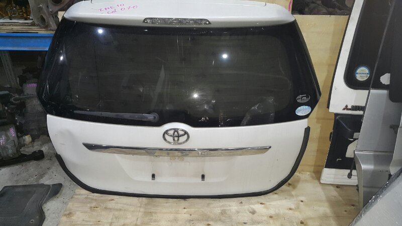 Дверь задняя TOYOTA WISH ZNE10 (б/у)