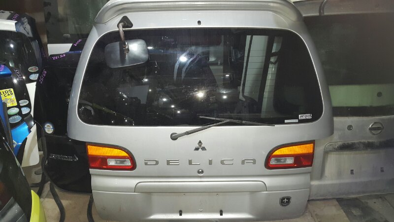 Дверь задняя MITSUBISHI DELICA PD6W (б/у)