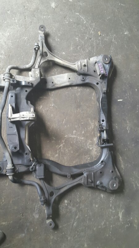 Балка под двс HONDA ELYSION RR1 K24A передняя (б/у)