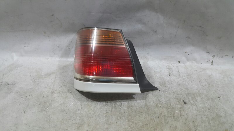 Стоп TOYOTA CROWN GS171 задний левый (б/у)