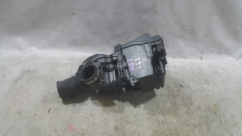 Корпус воздушного фильтра HONDA FIT GP8 LEB (б/у)