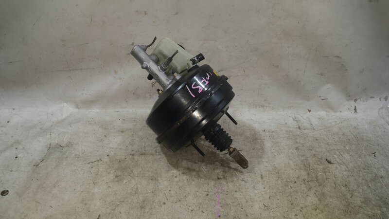 Главный тормозной TOYOTA CELSIOR UCF31 передний (б/у)