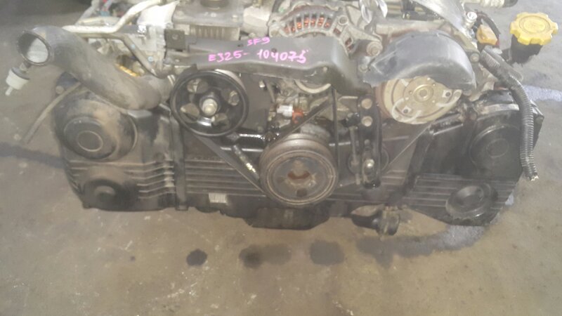Двигатель SUBARU FORESTER SF9 EJ254 (б/у) Двигатель SUBARU FORESTER SF9 EJ254 (б/у)