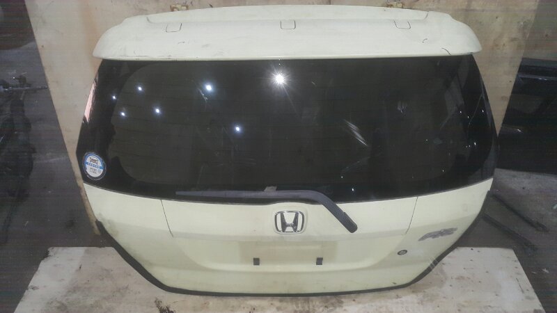 Дверь задняя HONDA FIT GD1 (б/у) Дверь задняя HONDA FIT GD1 (б/у)
