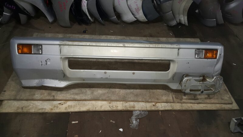 Бампер MITSUBISHI DELICA P35W задний (б/у) Бампер MITSUBISHI DELICA P35W задний (б/у)