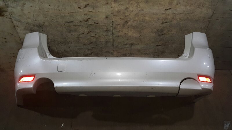 Бампер SUBARU LEGACY BR9 задний (б/у) Бампер SUBARU LEGACY BR9 задний (б/у)