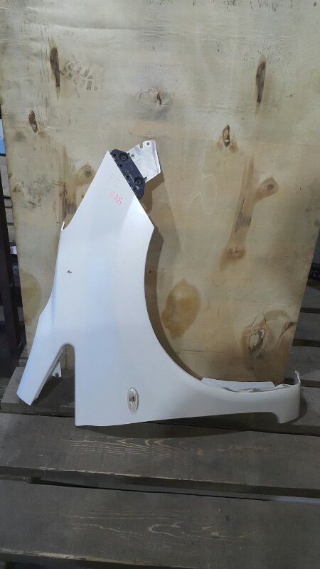 Крыло NISSAN NOTE E12 переднее правое (б/у) Крыло NISSAN NOTE E12 переднее правое (б/у)