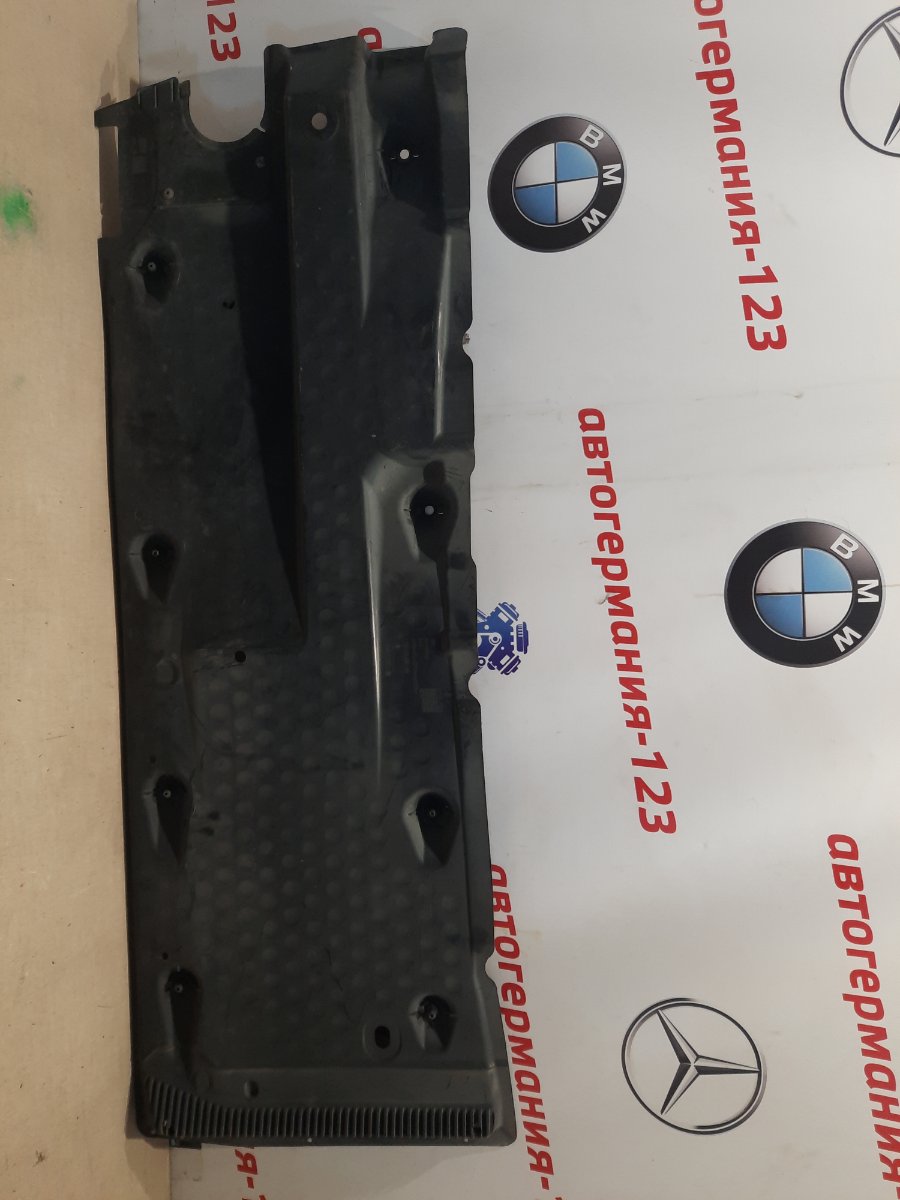 Защита антигравийная правая Volkswagen Polo 2011 6RCBZ контрактная