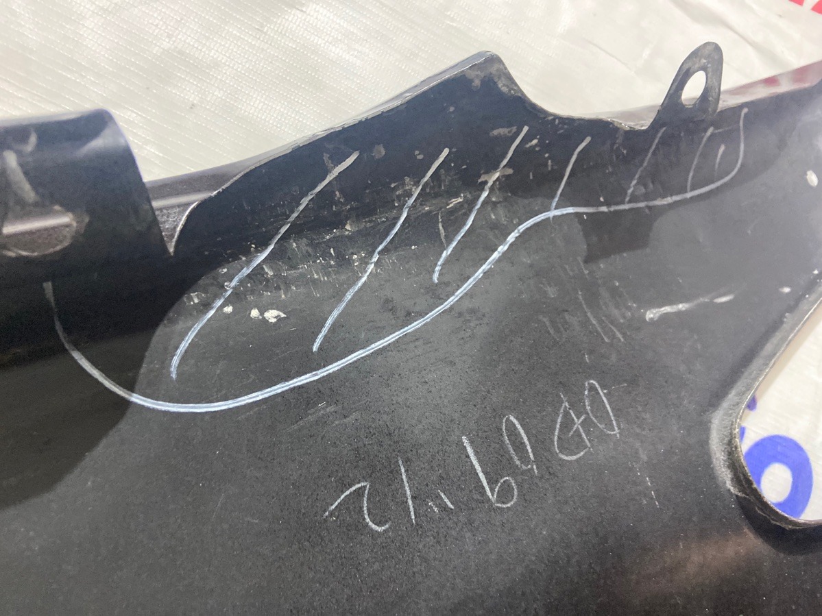 Крыло переднее правое Prius 2012 xw30