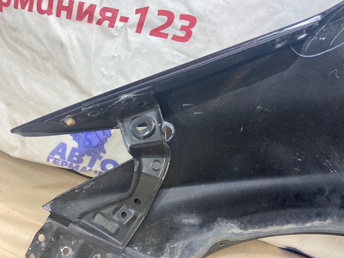 Крыло переднее правое Prius 2012 xw30