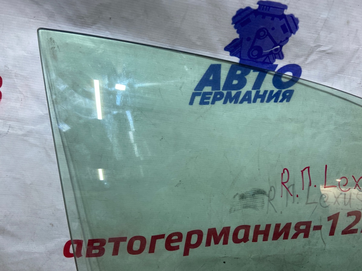 Стекло двери переднее правое GS 2007 300