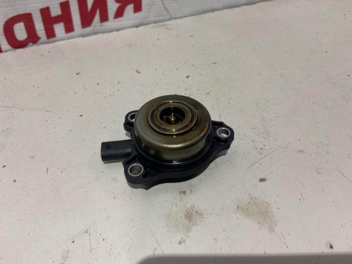 Датчик положения распредвала левый Mercedes GL550 X164 273.963