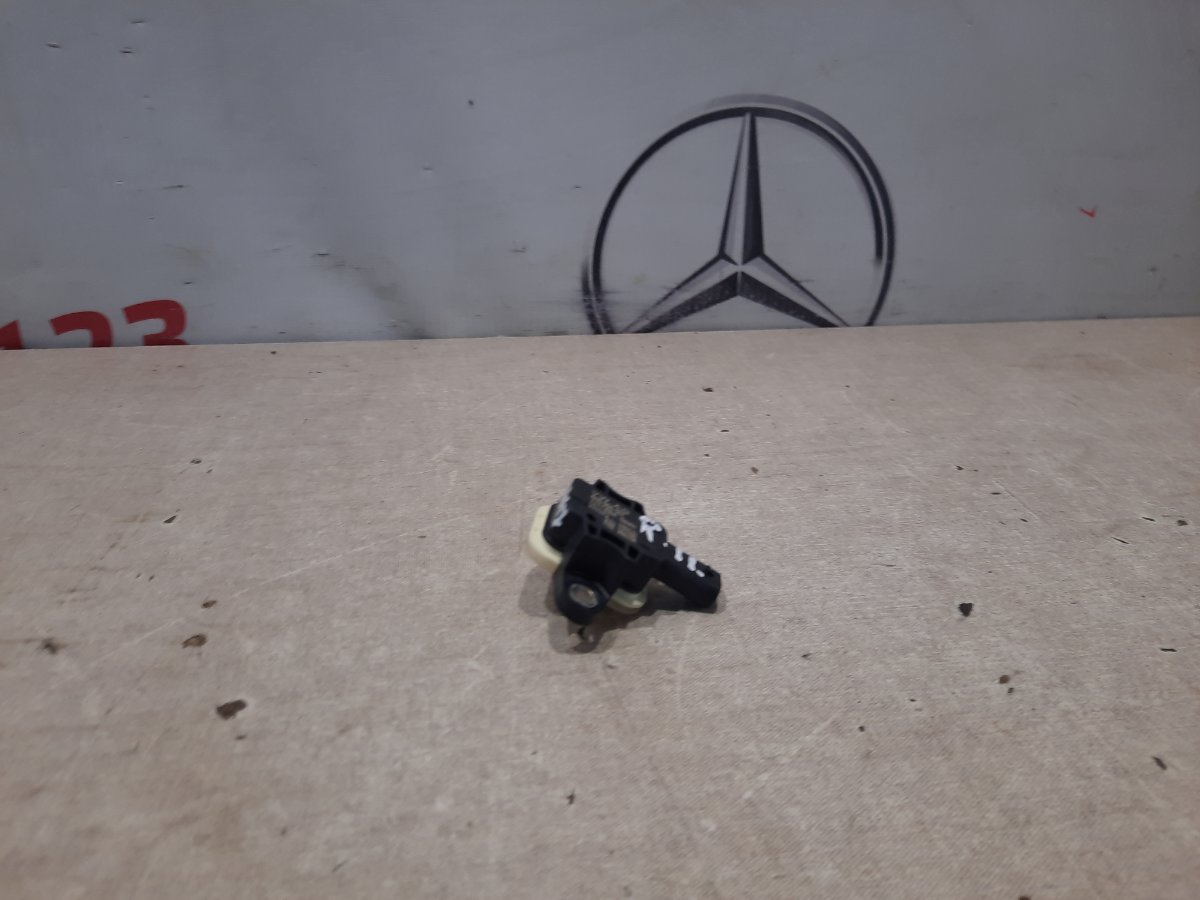 Датчик airbag Audi A6 2012 C7 4H0955557 контрактная