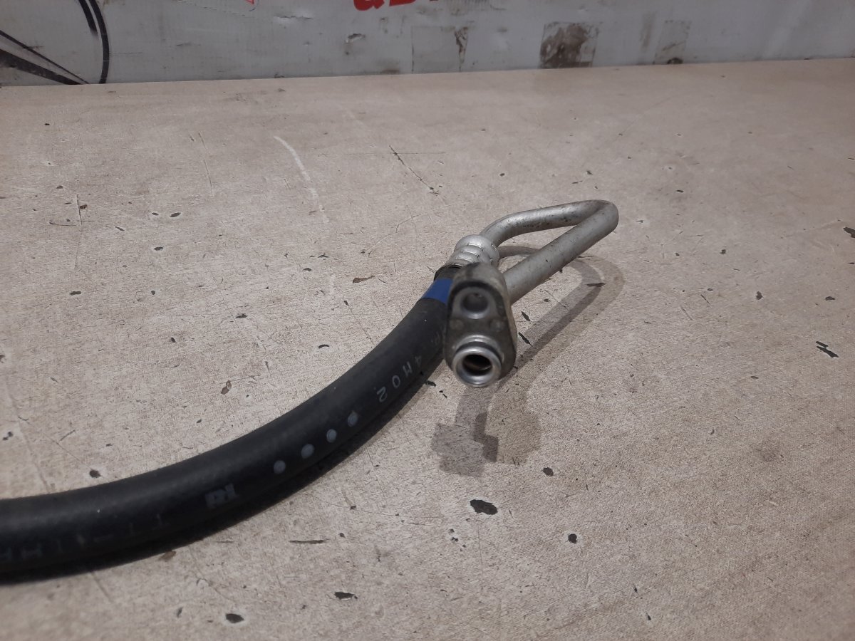 Трубка кондиционера Prius 2012 xw30