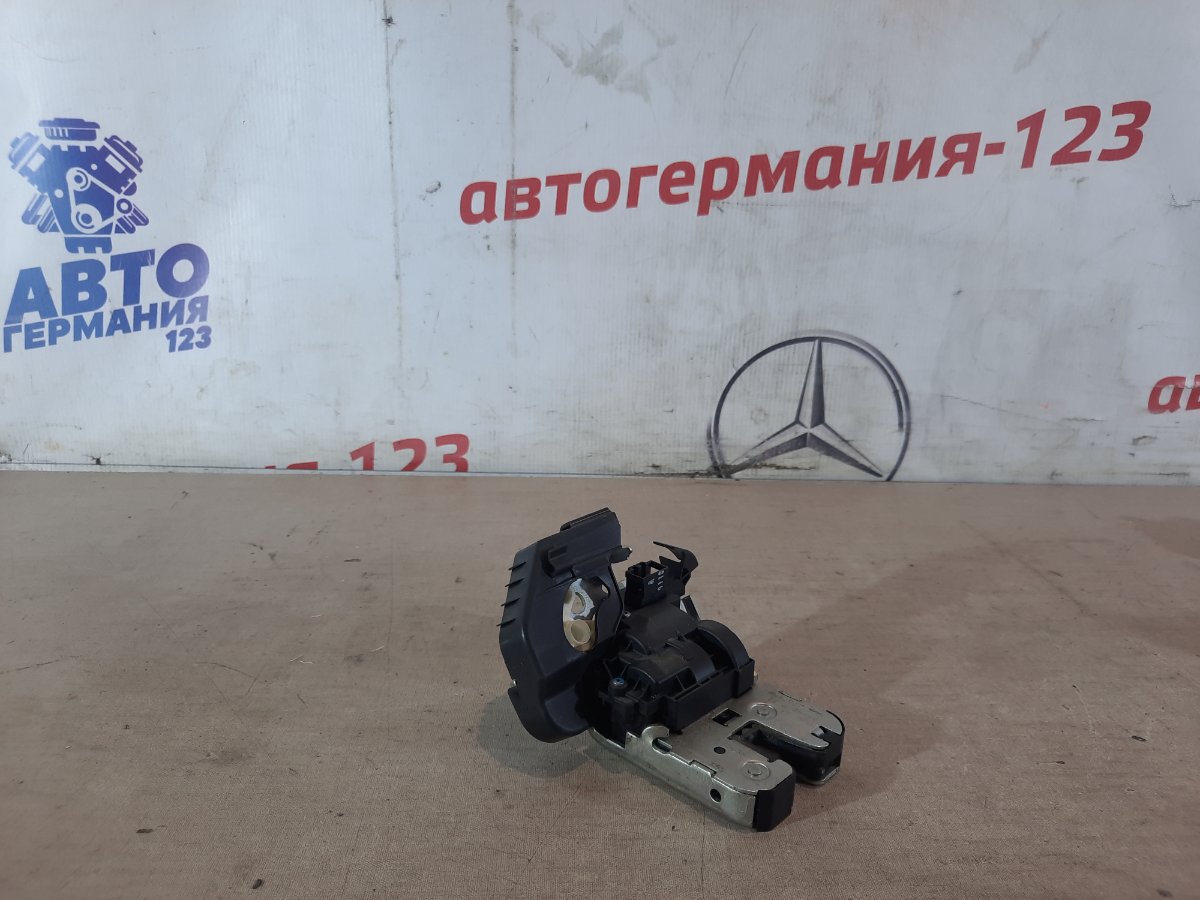 Замок багажника Audi A5 2009 8T 8K9827505 контрактная