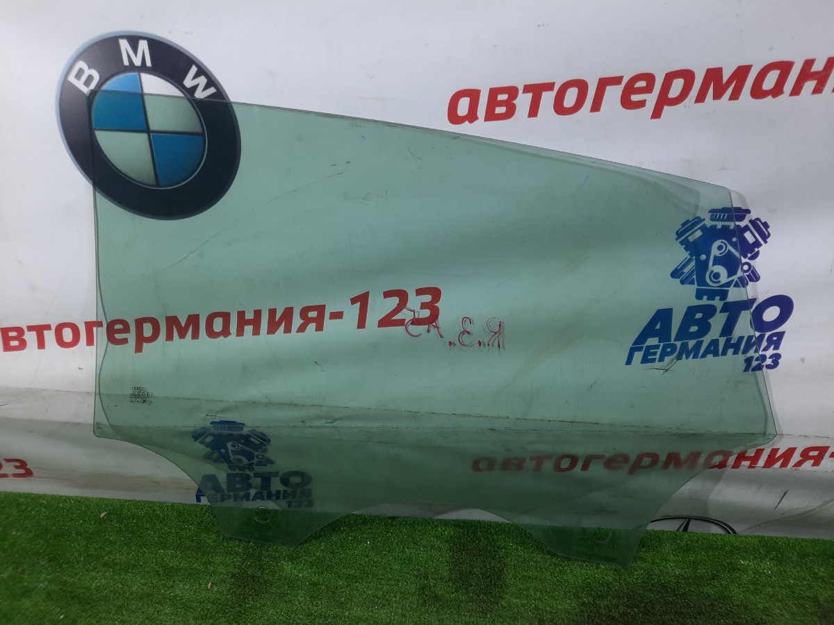 Стекло двери заднее правое A5 2009 8T Стекло двери заднее правое A5 2009 8T