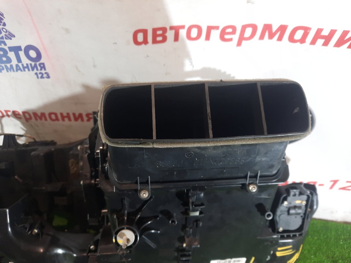 Корпус печки GL450 2006 X164 273.923