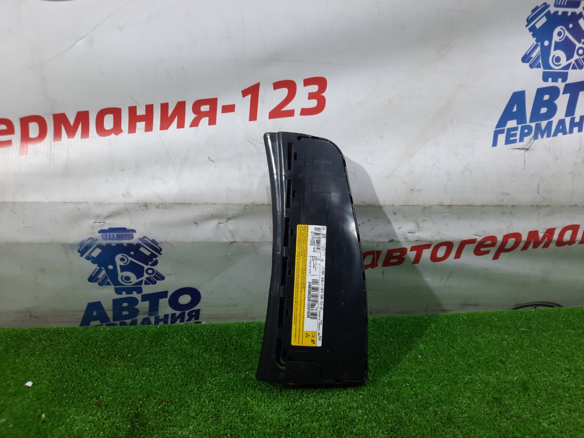 Подушка безопасности боковая правая Mercedes GLA250 2014 X156 A2468603602 контрактная