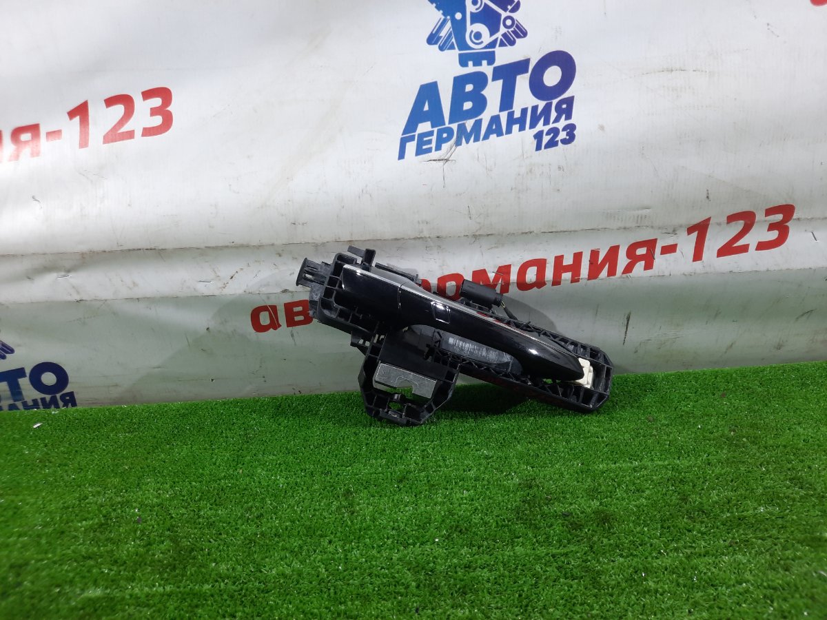 Ручка двери внешняя задняя правая Mercedes GLK300 2010 X204 272.948 A2047601470 контрактная