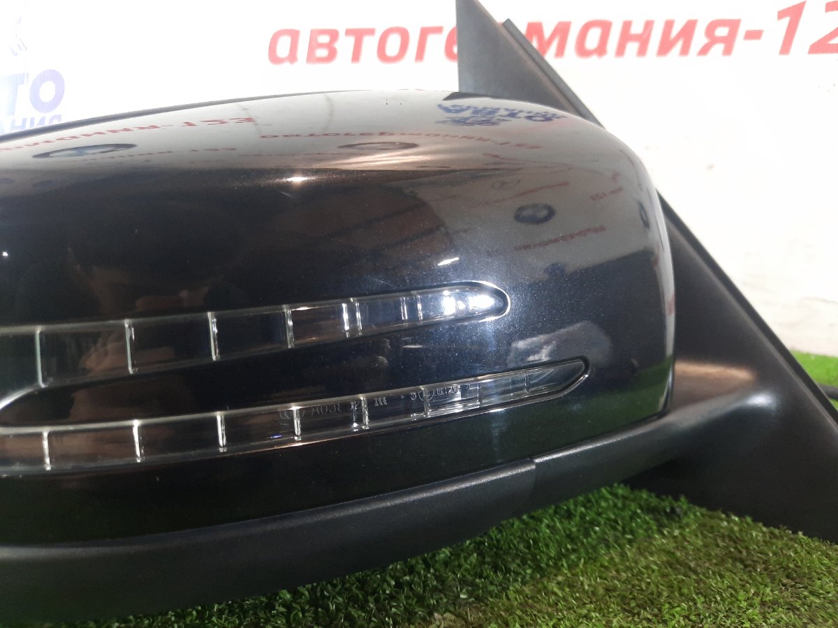 Зеркало заднего вида боковое правое Mercedes GLK300 X204 272.948