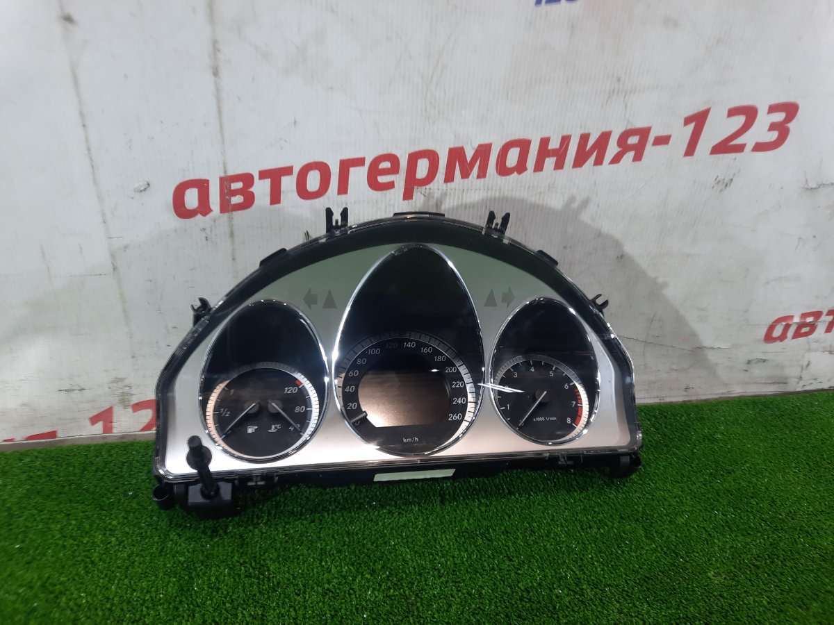 Панель приборов Mercedes GLK300 2008 X204 272.948 контрактная