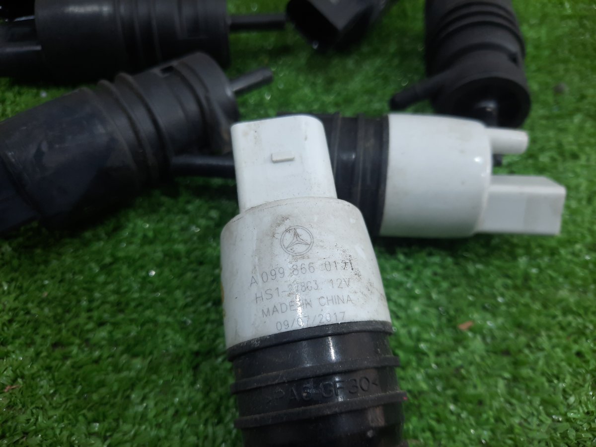 Насос стеклоочистителя С200 2014 W204