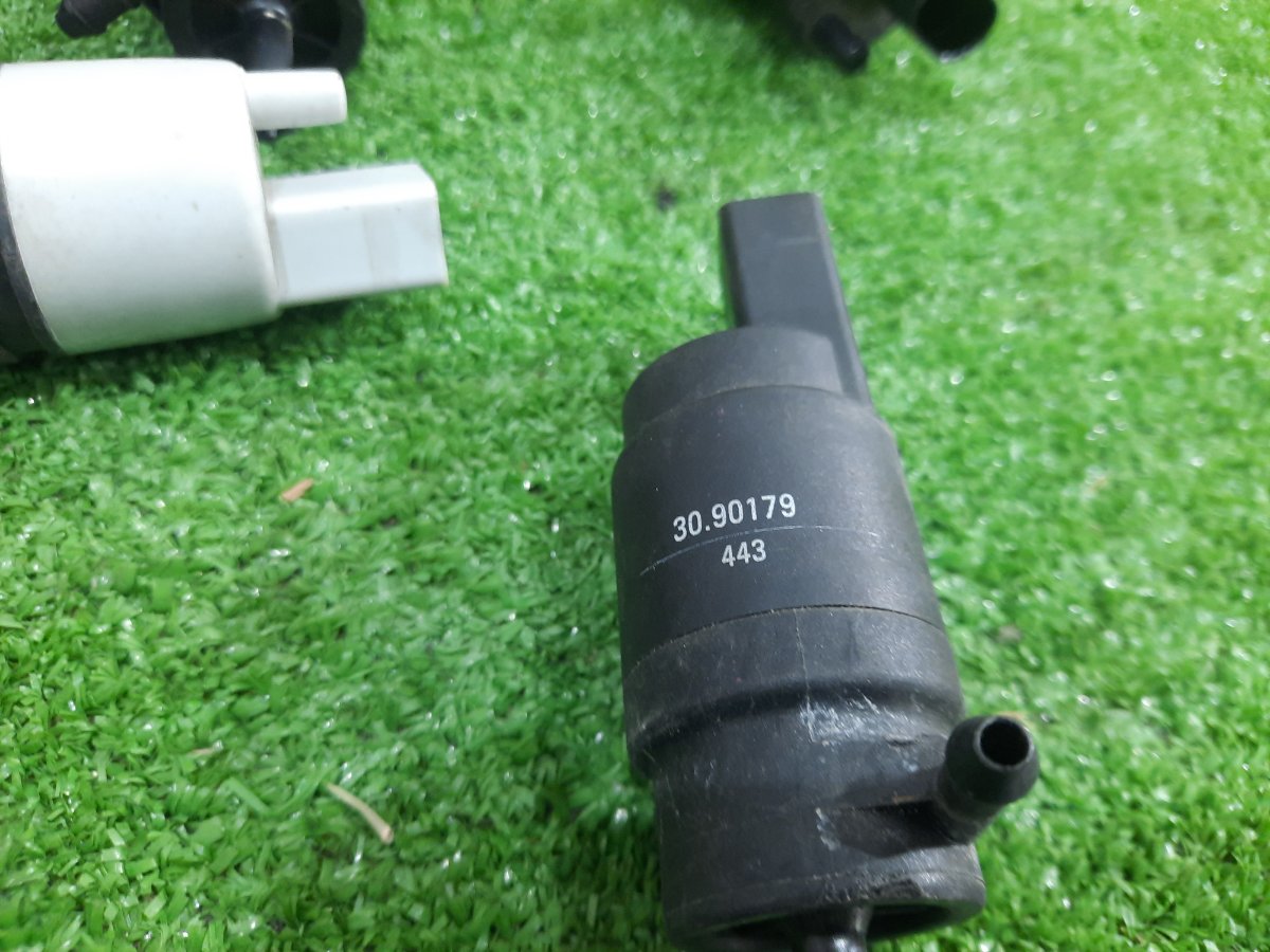 Насос стеклоочистителя С200 2014 W204