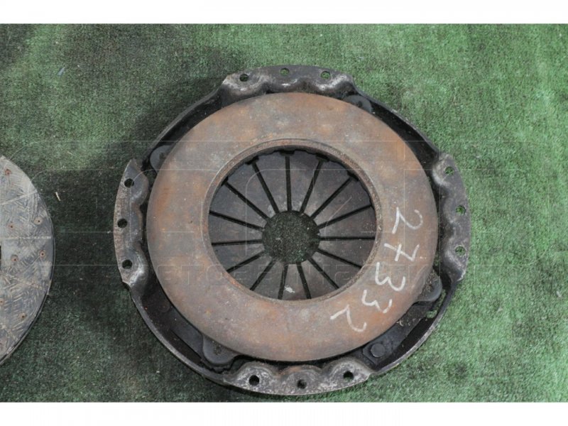 Корзина сцепления Mitsubishi CANTER FG70EB-50040 4M51