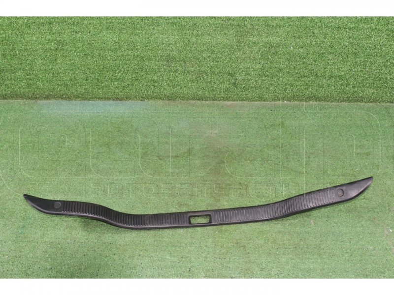 Накладка замка багажника Toyota Corona Exiv 11.1994 ST202 3SFE 58387-20070-C0 контрактная