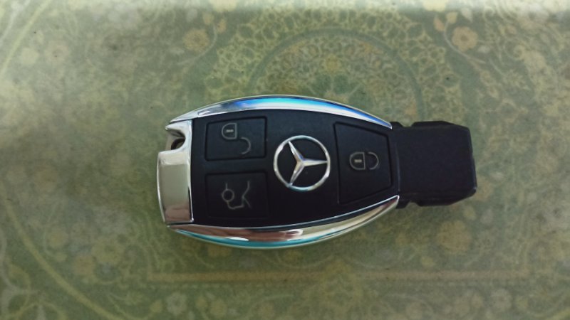 Ключ зажигания MERCEDES CLS500 218 контрактная