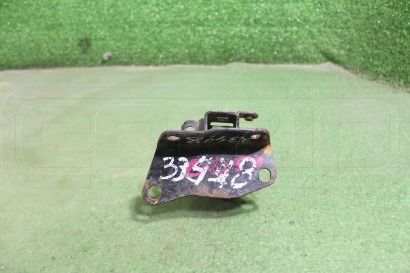 Подушка двигателя Corolla Fielder ZZE124