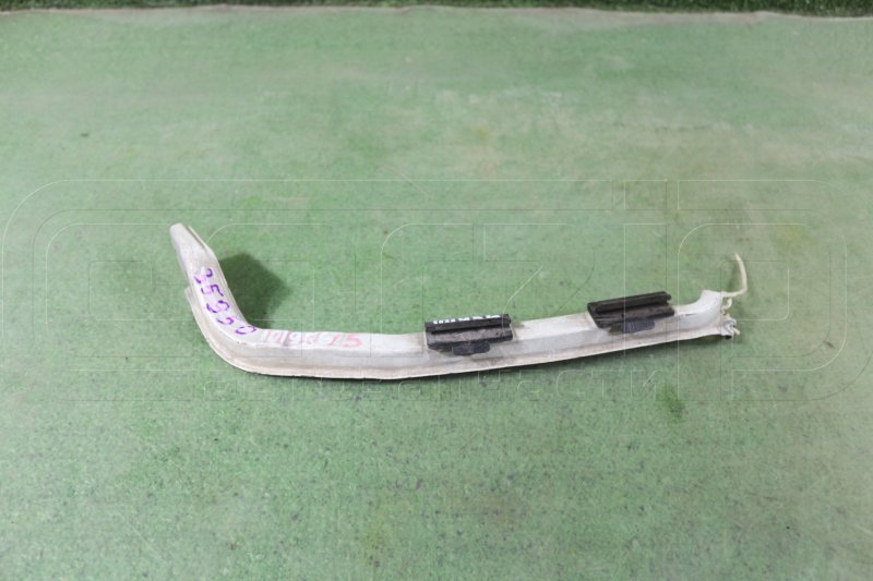Планка под фару правая Toyota Harrier MCU15W 52125-48010 контрактная