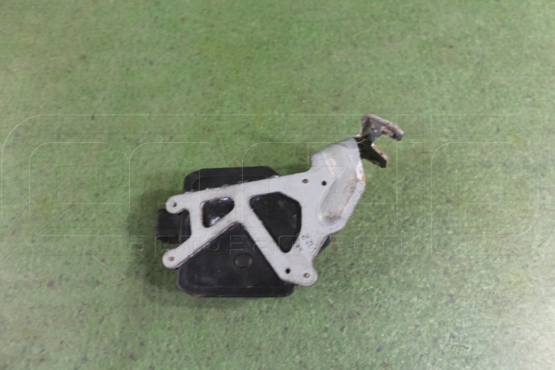 Активатор замка двери задний правый LANCER EVOLUTION CN9A Активатор замка двери задний правый LANCER EVOLUTION CN9A