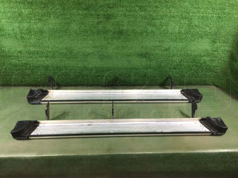 Подножка Toyota Hilux Surf 1997 VZN185W 5VZ контрактная