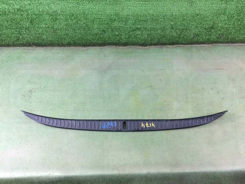 Накладка замка багажника Toyota Curren ST206 3SFE 58387-20050-C0 контрактная