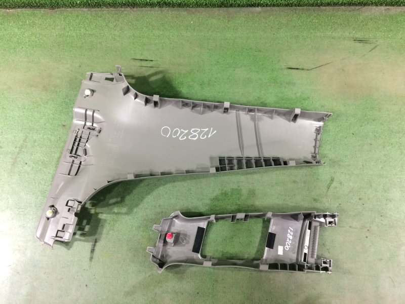 Накладка на стойку кузова правая HONDA Civic FD1 R18A