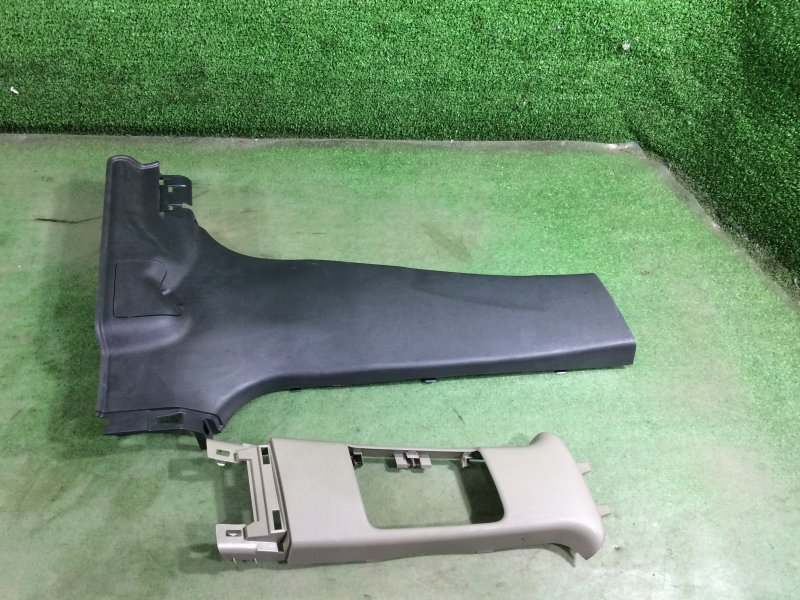 Накладка на стойку кузова правая Civic 2008 FD1 R18A