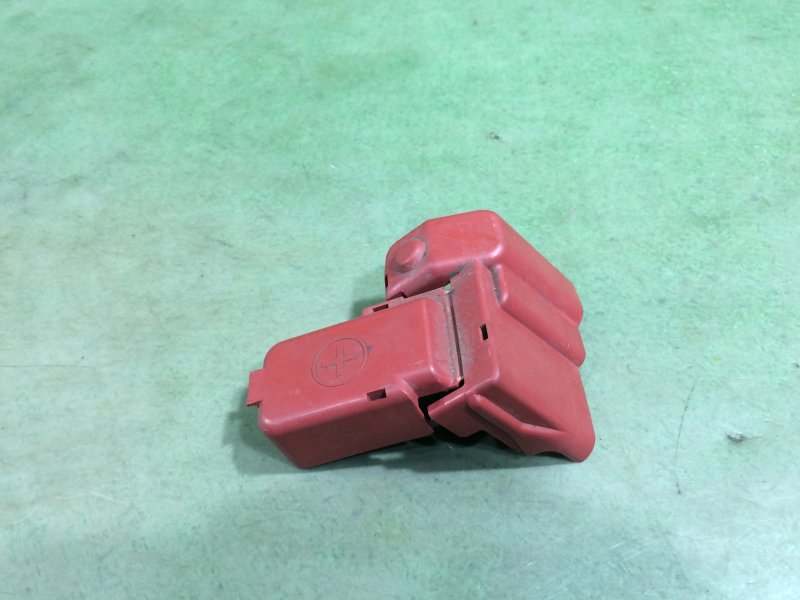 Крышка клеммы аккумулятора Toyota Passo KGC30 1KR