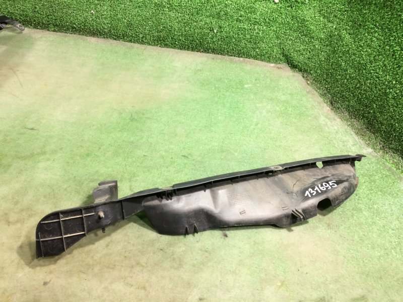 Пыльник крыла передний правый Honda Civic FD1 R18A