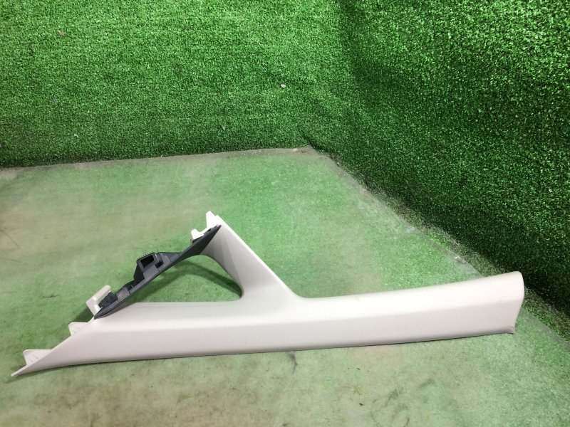 Накладка на стойку лобового стекла левая Honda Civic 2007 FD1 R18A 84151-SNA-A01ZC контрактная